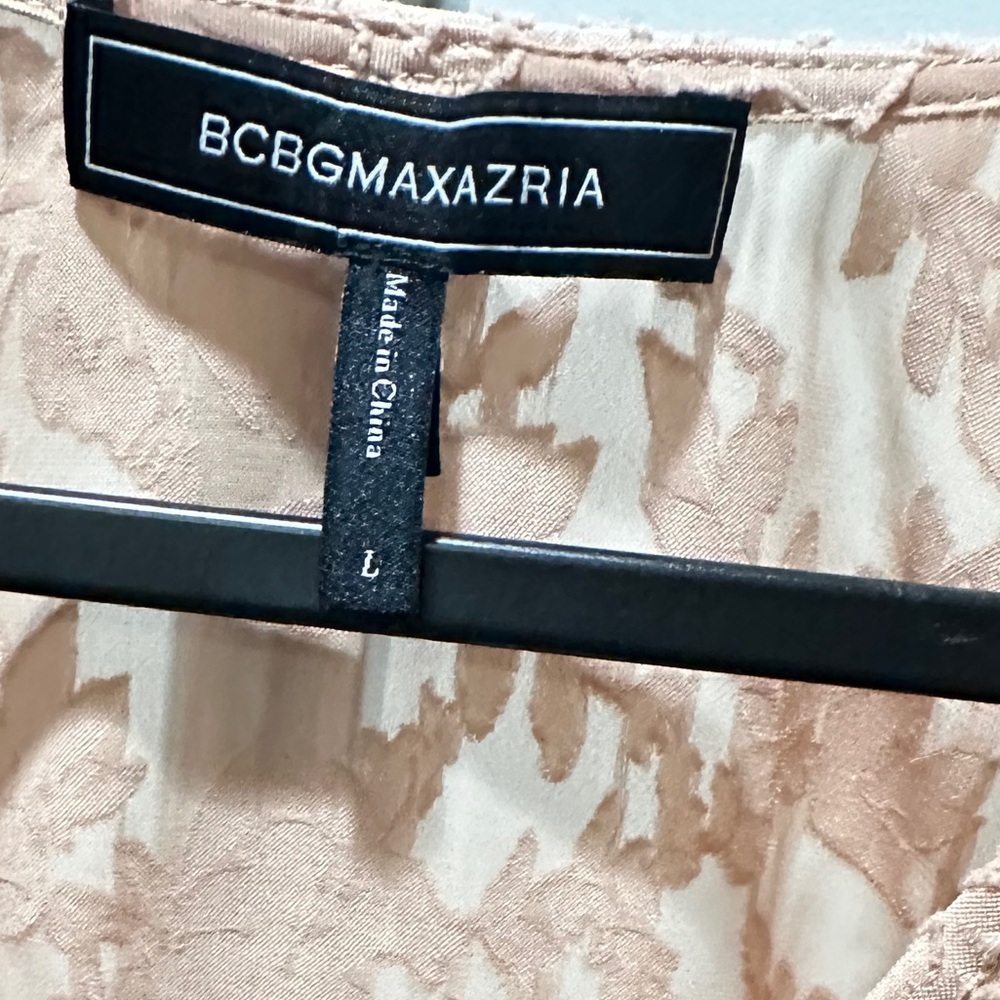 BCBGMaxAzria Soft Pink Smocked Peplum Blouse, NWOT, Large - Picture 2 of 5